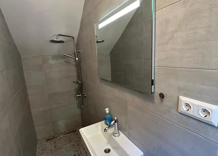 Nadalina Holiday home Debeljak